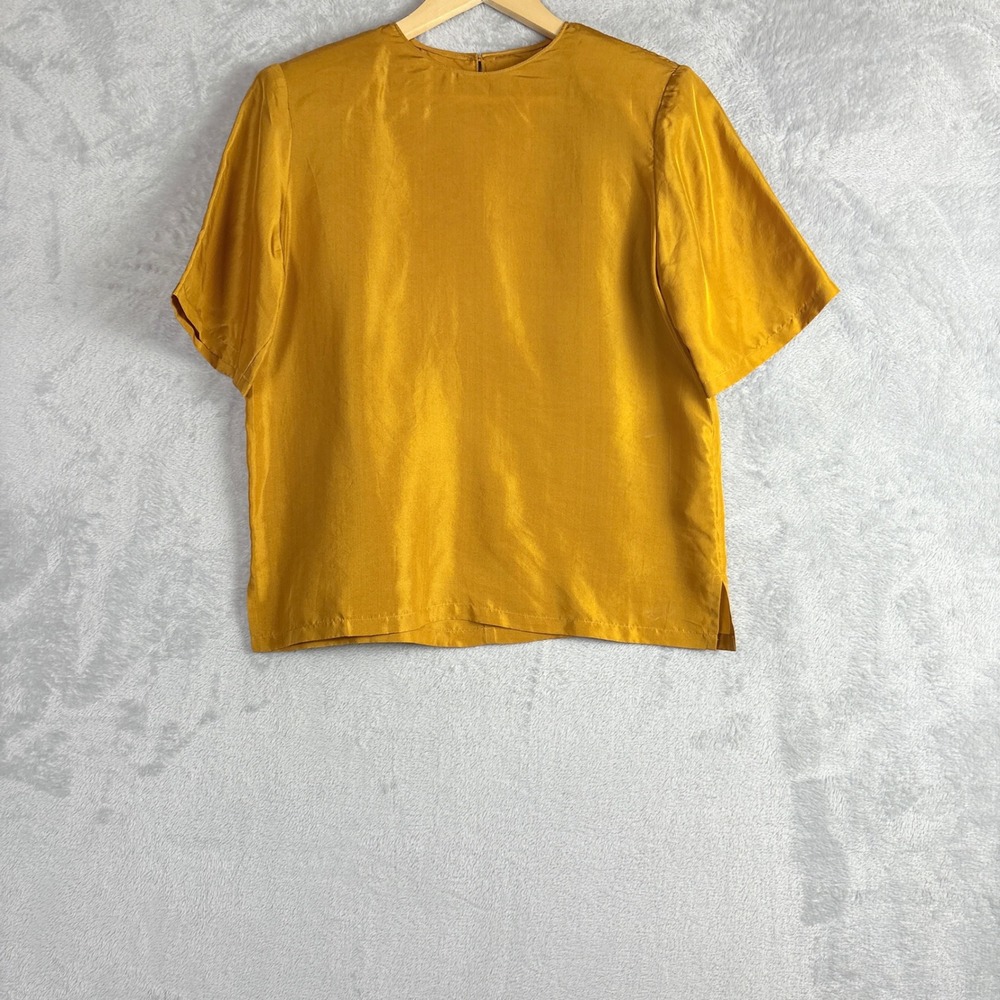 Vintage Sandwash Silk Top Blouse Small Mustard Gold Short Sleeve Relaxed Elegant